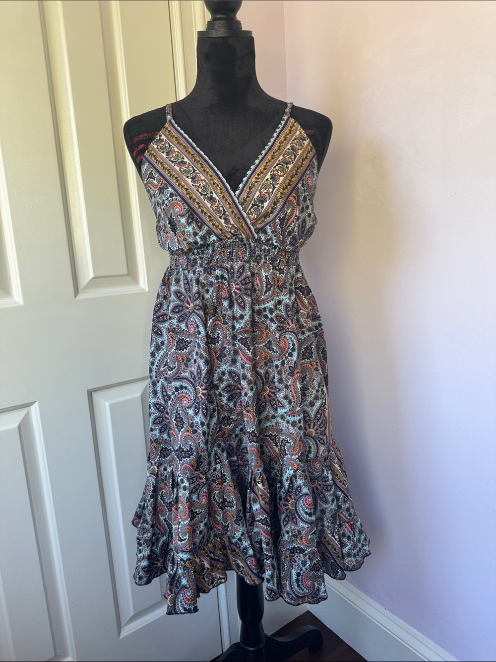 Paisley Print V-Neck Spaghetti Strap Dress